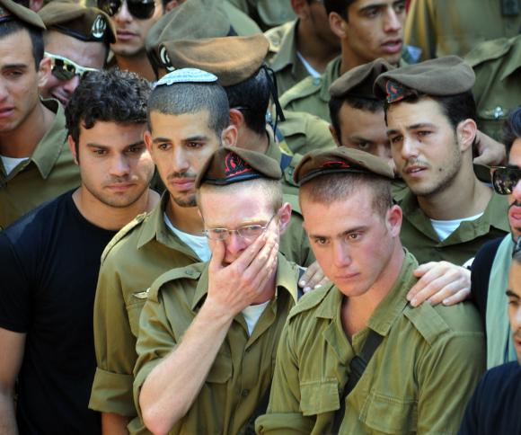 Zionist Soldier Crying (net)